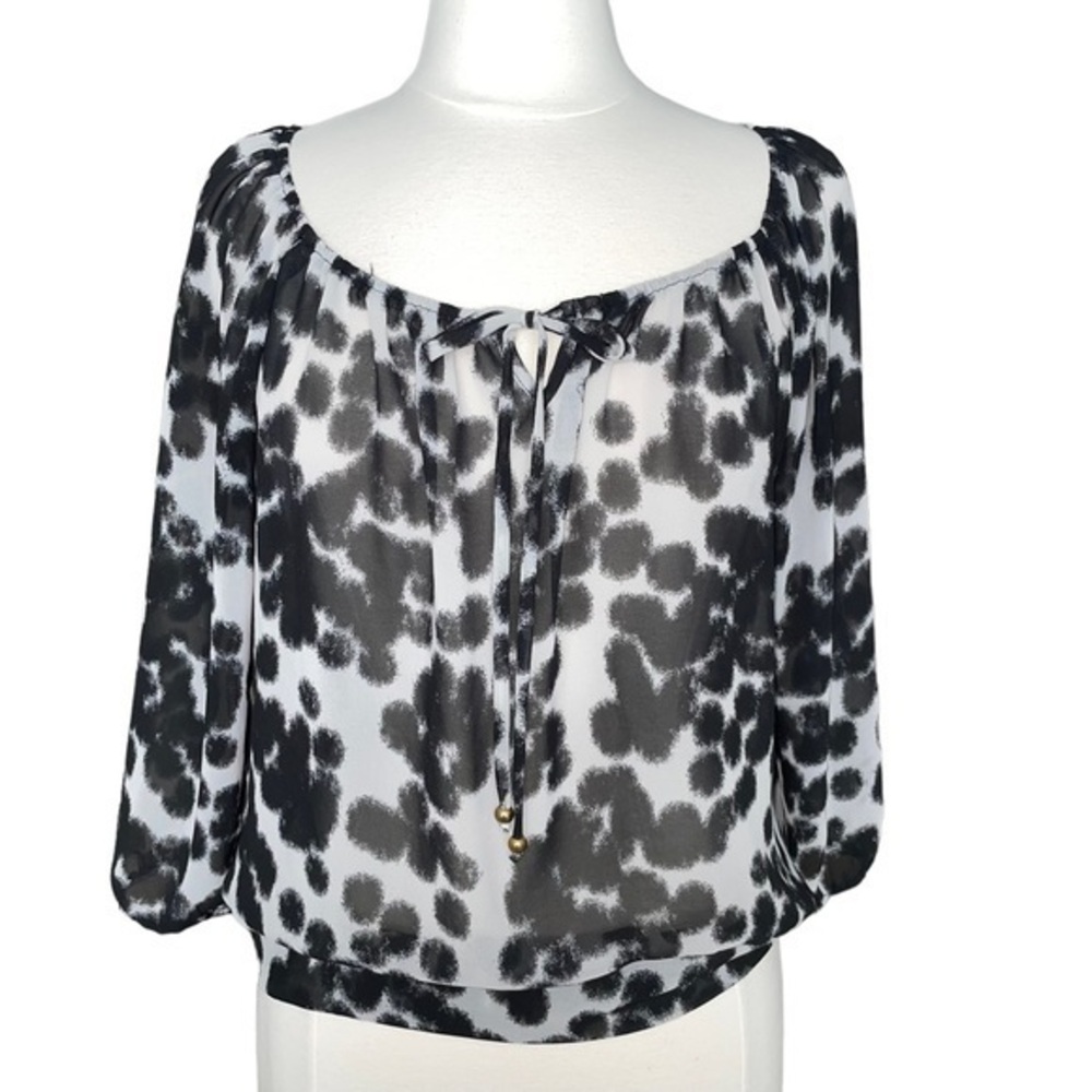 HeartSoul top, 3/4 sleeve, sheer with black and gray print wines size XL